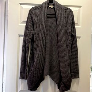 41 Hawthorn sweater, size medium, color gray